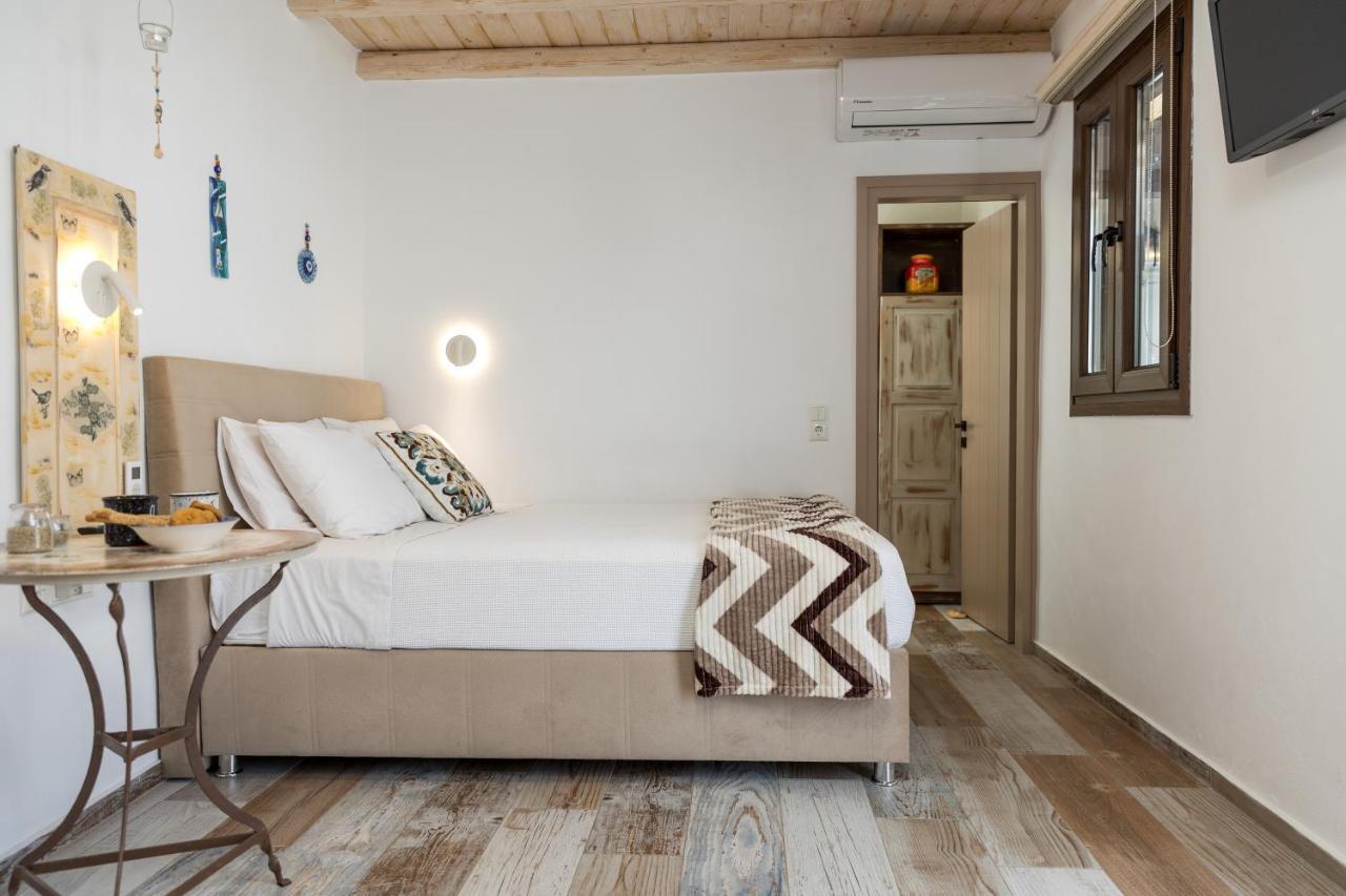 Elizabeth'S Small Apartment Naxos City Exterior foto