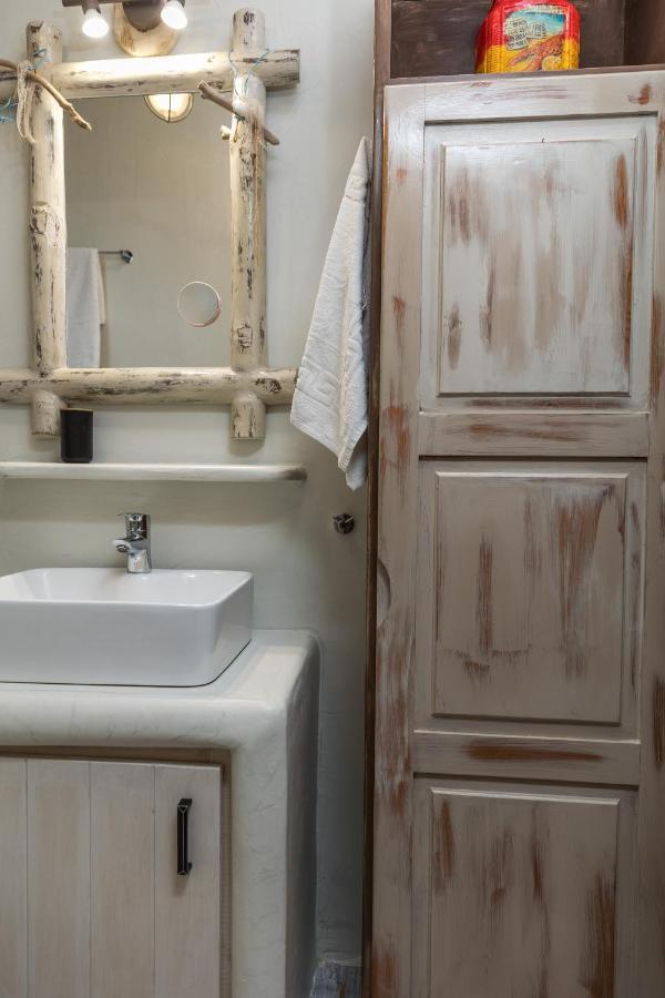 Elizabeth'S Small Apartment Naxos City Exterior foto